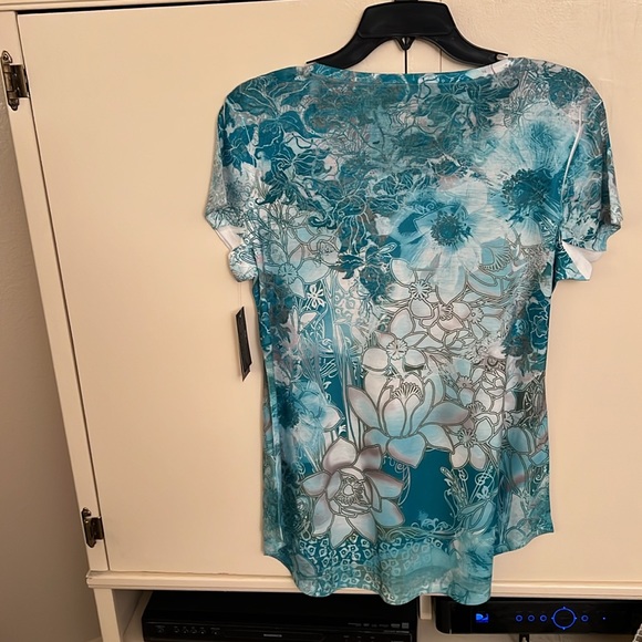 Style & Co. Top - Picture 2 of 2